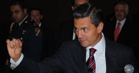 Meksika Başkanı Nieto ABD ziyaretini iptal etti