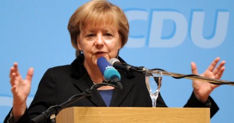 2017 Merkel İçin Zor Bir Yıl Olacak