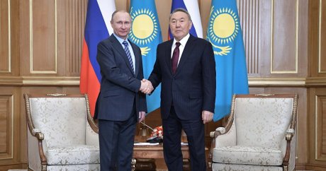 Putin ve Nazarbayev bir araya geldi