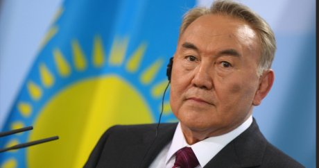 Nursultan Nazarbayev şarkı söyledi, klip çektirdi – VİDEO