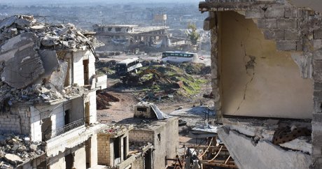 Suriye’nin kuzeyindeki bir okula hava saldırısı düzenledi: 33 ölü