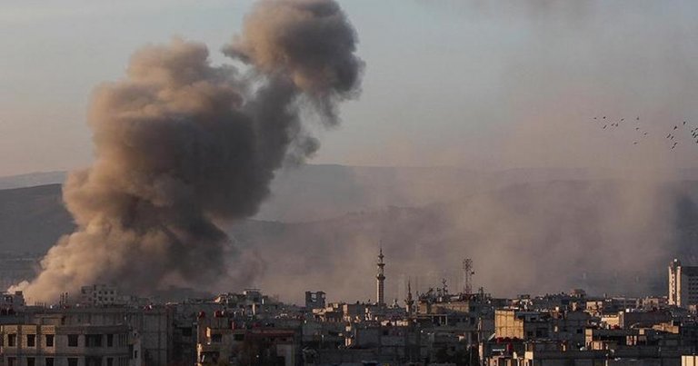 Şam’da hava saldırısı: 12 sivil öldü