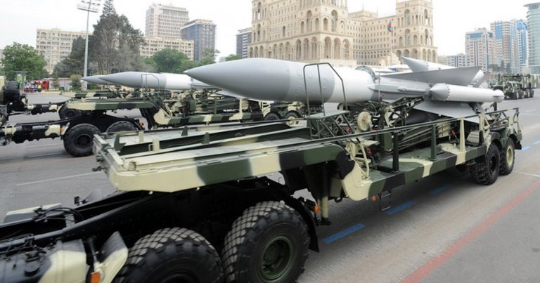 Azerbaycan yeni silahlar alıyor