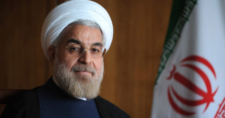 İran’da ikinci Ruhani dönemi resmen başladı