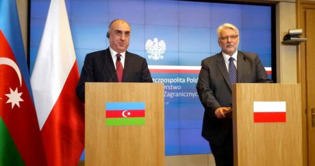 Azerbaycan Dışişleri Bakanı Polonya’da Karabağ konusunu gündeme getirdi