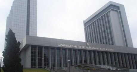 Azerbaycan`da yeni Kamu Başdenetçisi seçildi