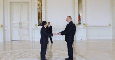 İlham Aliyev yeni Büyükelçi’yi kabul etti