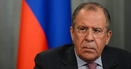 Lavrov: Taliban’a silah vermiyoruz