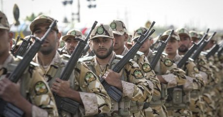 İran ordusundan Ruhani’ye tepki