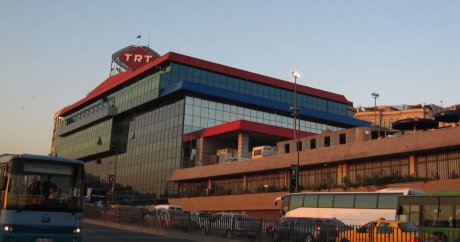 TRT’de 8 daire başkanı görevden alındı