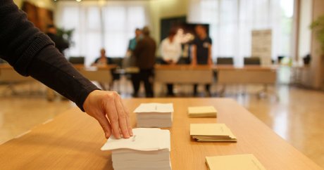 Fransa’da parlamento seçimlerinin ilk turu başladı