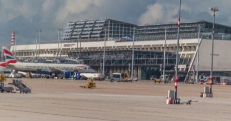 Stuttgart Havaalanı’nda bomba alarmı