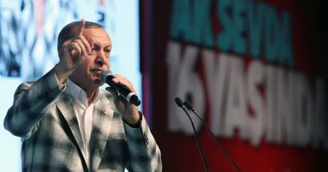 Erdoğan: Partiyi sırtlamak yerine sırtına binenler kenara…