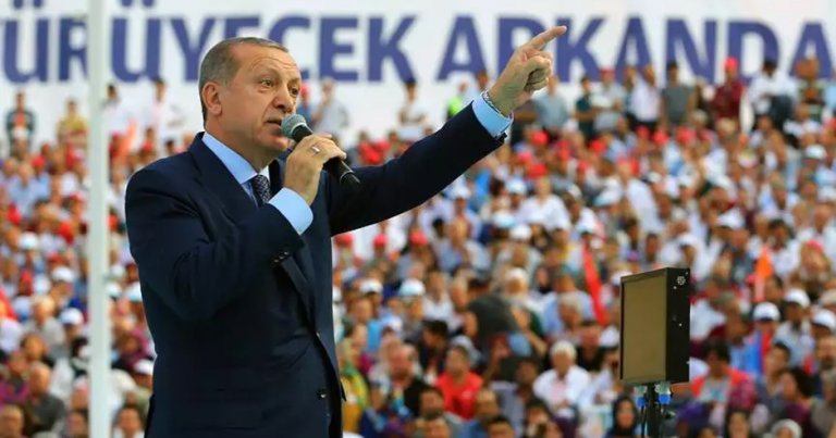 Erdoğan: Sen kimsin ki Türkiye’nin Cumhurbaşkanına konuşuyorsun