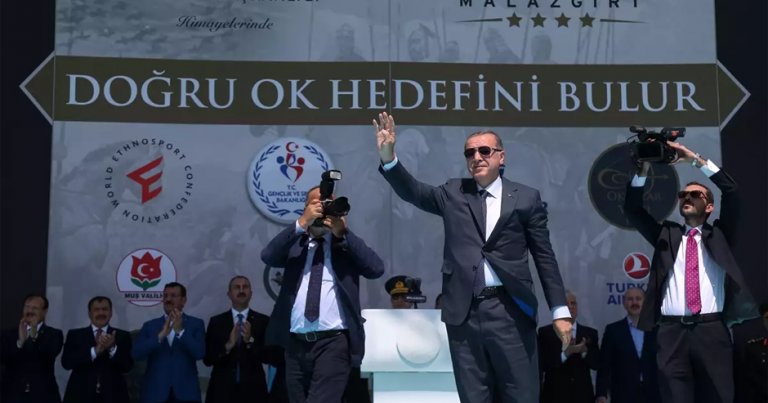 Erdoğan: Malazgirt zaferi milletimize yeni bir istikbal kazandırdı