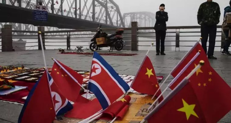 Çin, Kuzey Koreli şirketleri kapatıyor