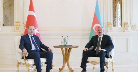 Erdoğan ve Aliyev baş başa görüştü – Fotoğraflar
