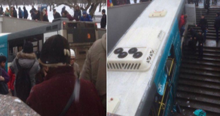 Moskova’da otobüs yayaların arasına daldı