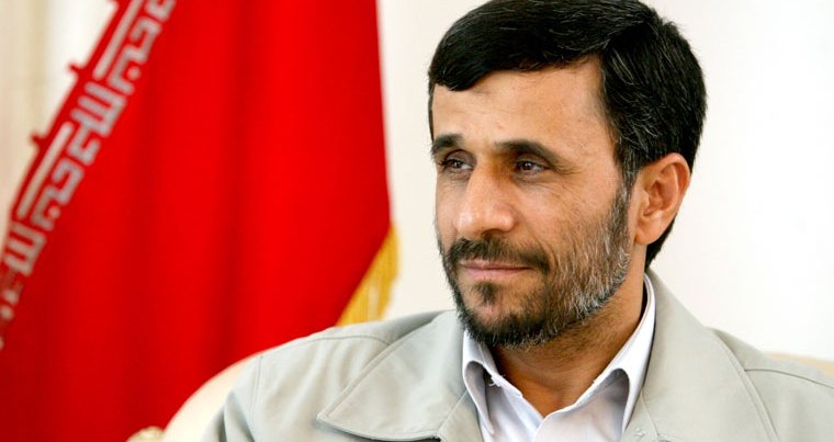 Ahmedinejad’tan Hamaney’e sert eleştiri