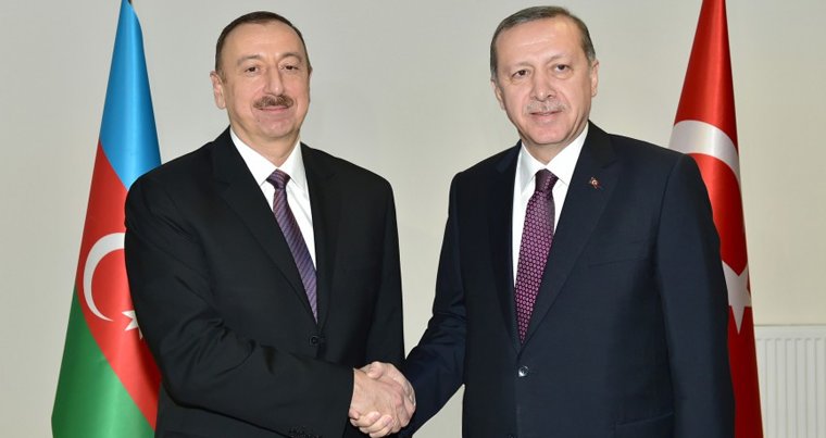 Erdoğan, İlham Aliyev’i İslam İşbirliği Teşkilatı toplantısına davet etti