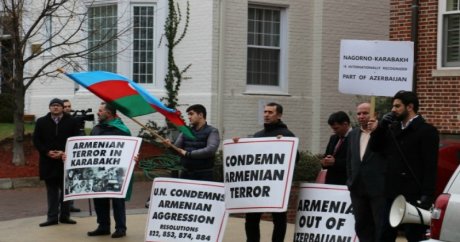 Ermenistan Büyükelçiliği önünde Hocalı eylemi gerçekleştirildi