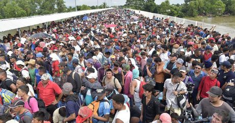 ABD Meksika sınırına 800 asker topluyor