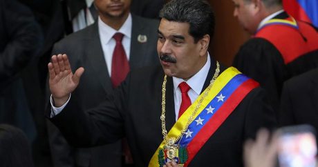 Maduro canlı yayında telefon numarasını paylaştı: “Beni gruplarınıza ekleyin”