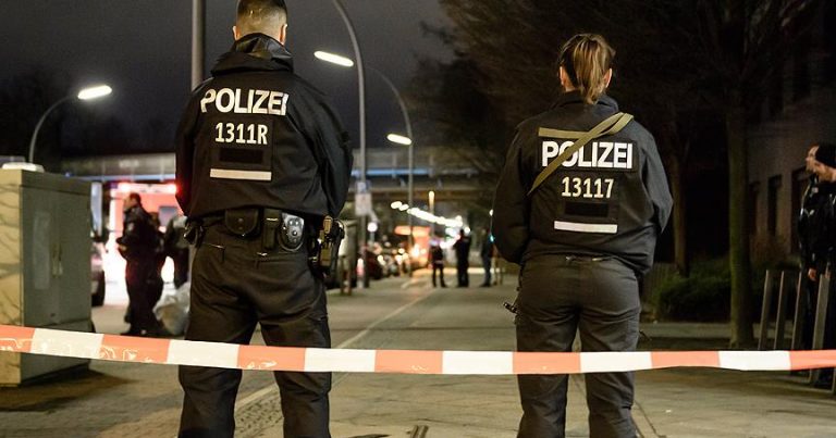 Almanya’da FETÖ’cülerden DİTİB üyesine bıçaklı saldırı
