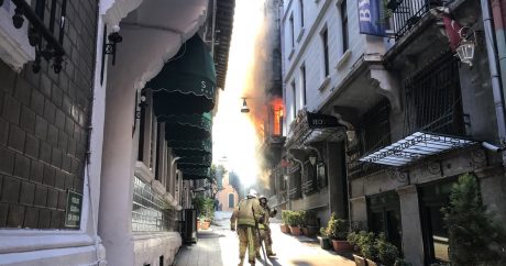 Beyoğlu’nda 5 katlı binada yangın: 4 ölü