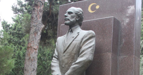 Büyük Türkçü önder Ebülfez Elçibey 83. doğum gününde anılıyor