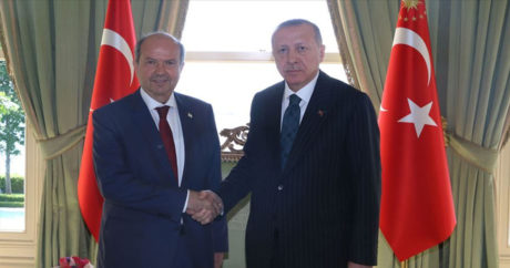Cumhurbaşkanı Recep Tayyip Erdoğan, KKTC Başbakanı Ersin Tatar’ı kabul etti.