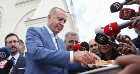 Cumhurbaşkanı Erdoğan bayram namazı sonrası önemli açıklamalarda bulundu