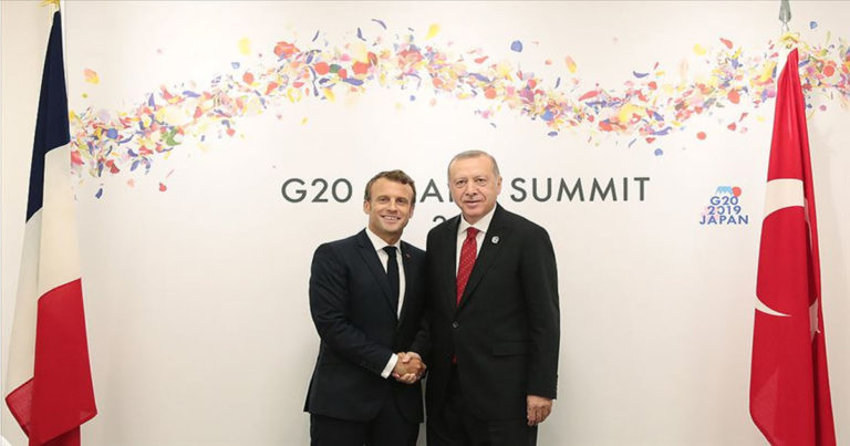 Cumhurbaşkanı Erdoğan, Macron`la görüştü