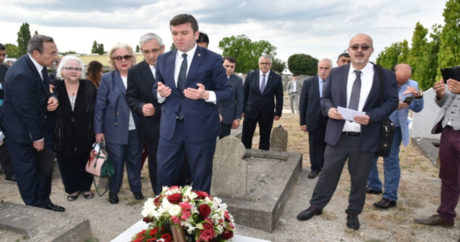 Osmanlı şehzadelerinin mezarı ziyaret edildi – Paris`te