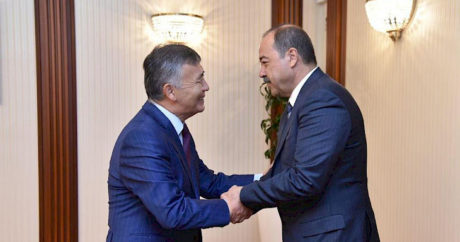 Özbekistan Dışişleri Bakanı ile Kırgızistan Büyükelçisi bir araya geldi