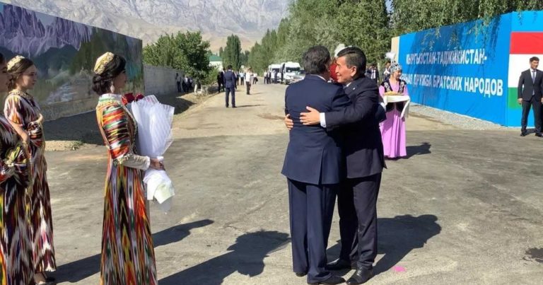 Tacikistan ve Kırgızistan Cumhurbaşkanları görüştü: Gündem sınır belirleme