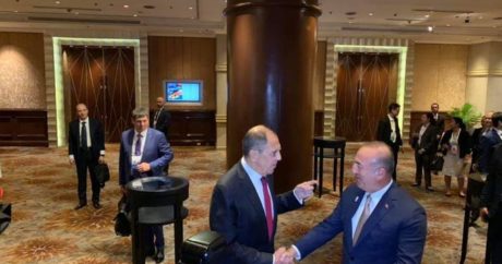 Lavrov ve Çavuşoğlu arasındaki görüşme başladı