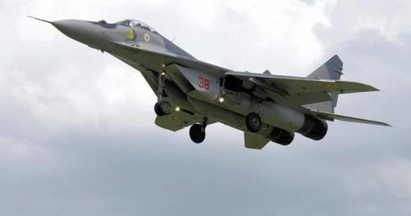 Azerbaycan askeri uçağı Hazar Denizi`ne düştü – Pilottan haber yok