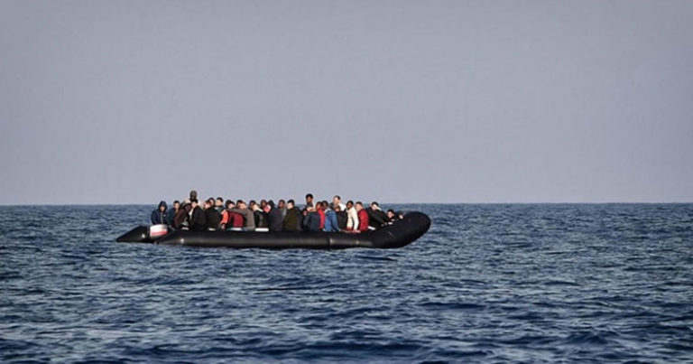 70’ten fazla göçmeni taşıyan tekne alabora oldu – Tunus`ta