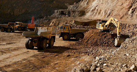 Çinli şirket çalışanları Solton Sarı’daki altın madeninden ayrıldı