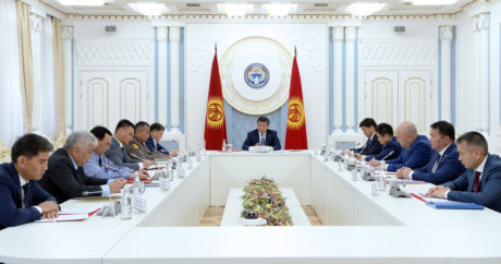 Kırgızistan Cumhurbaşkanı Ceenbekov: “Atambayev, Anayasa`yı ve kanunları ciddi şekilde ihlal etmişdir”
