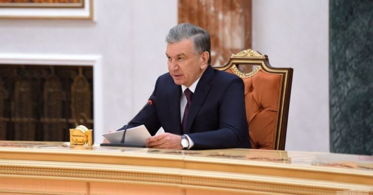 Özbekistan Cumhurbaşkanı fiyat artışını önleme talimatı verdi