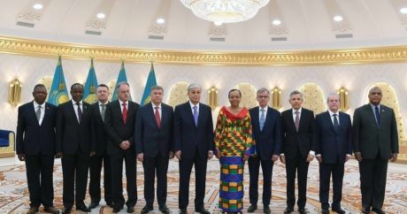 On ülkenin Büyükelçisi Kazakistan Cumhurbaşkanı Tokayev`e güven mektubunu sundu