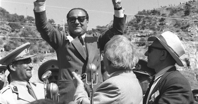 Türkiye`nin 9. Başbakanı Adnan Menderes – Demokrasinin idamı