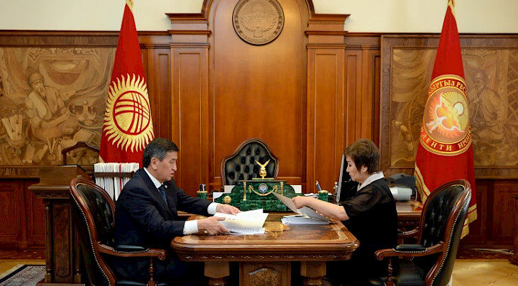 Kırgızistan Cumhurbaşkanı Ceenbekov: “Devam eden reformların nihai amacı, ülkede adil ve şeffaf bir adli sistem kurmaktır”