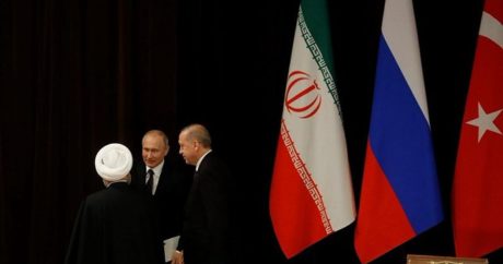 Kremlin Sözcüsü Peskov: “Putin üçlü zirve kapsamında Erdoğan ve Ruhani ile ikili de görüşecek”