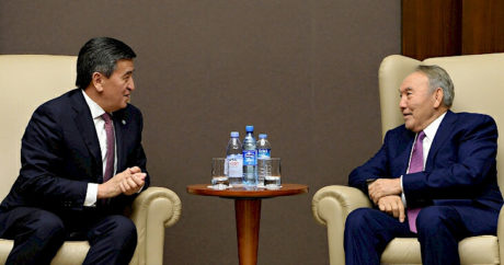 Kırgızistan Cumhurbaşkanı Ceenbekov Elbaşı Nazarbayev`le Bakü`de bir araya geldi