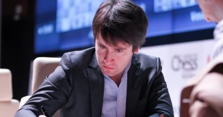 Azerbaycanlı satranç ustası Teymur Recebov dünya şampiyonu oldu