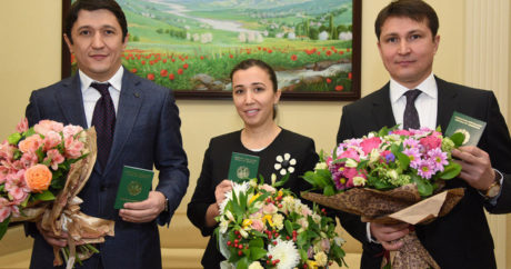 Bir yılda 5500 kişi Özbekistan vatandaşlığına kabul edildi