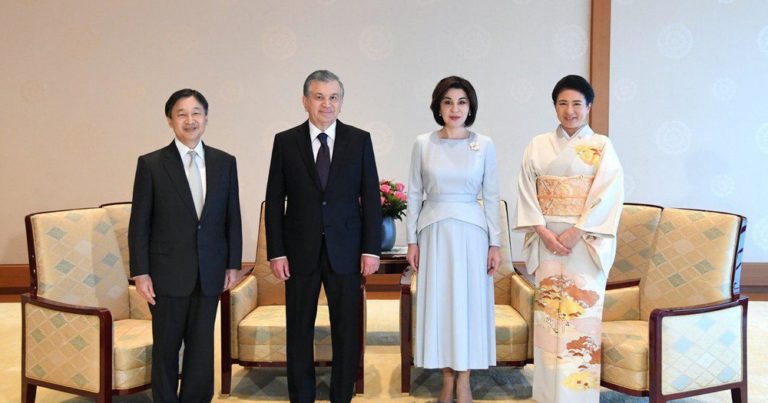 Özbekistan Cumhurbaşkanı Mirziyoyev, Japonya İmparatoru ile görüştü
